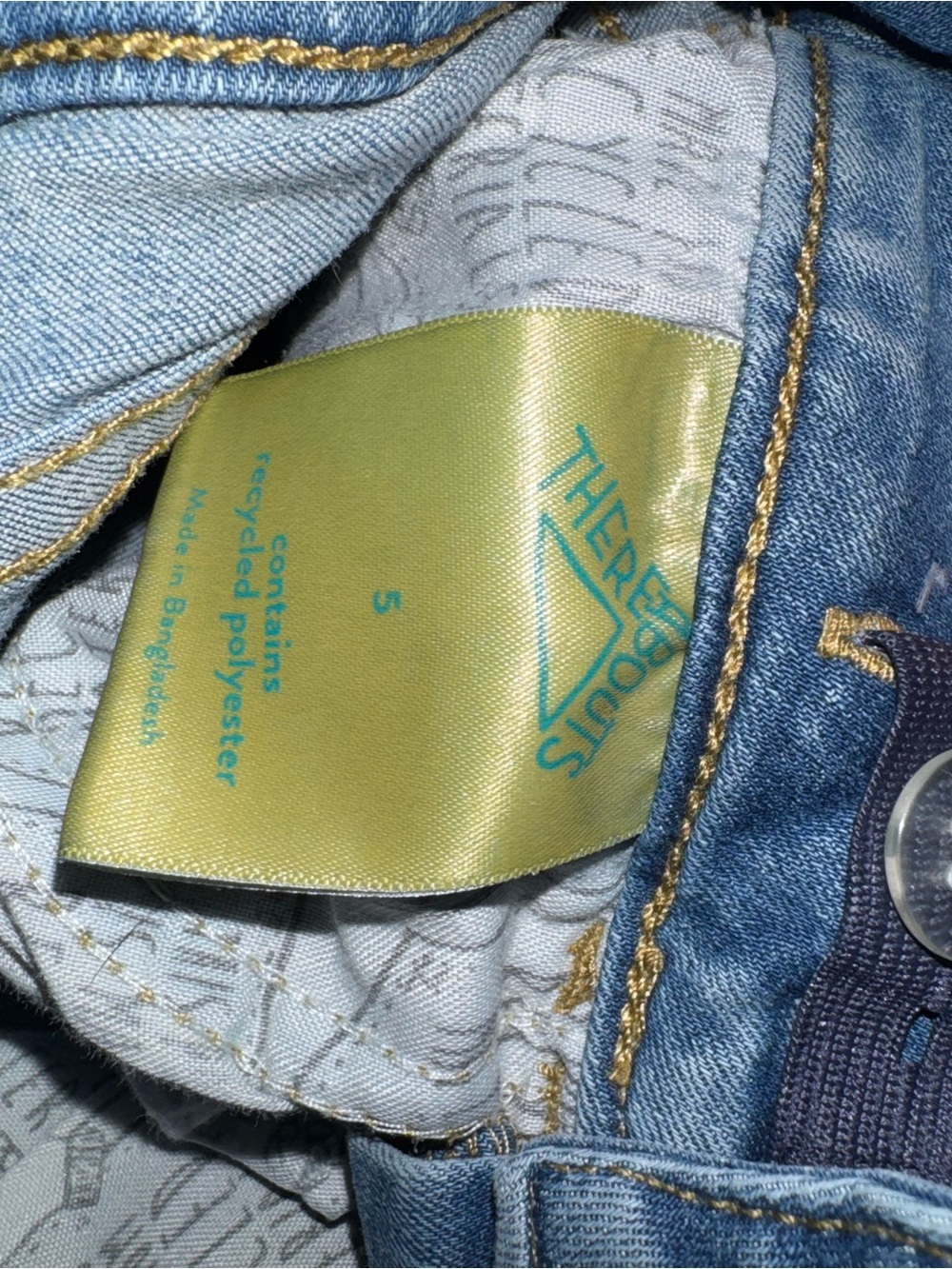 Thereabouts Girls Size 5 Denim Shorts Embroidered Chevron Double Button Stretch - Picture 4 of 6